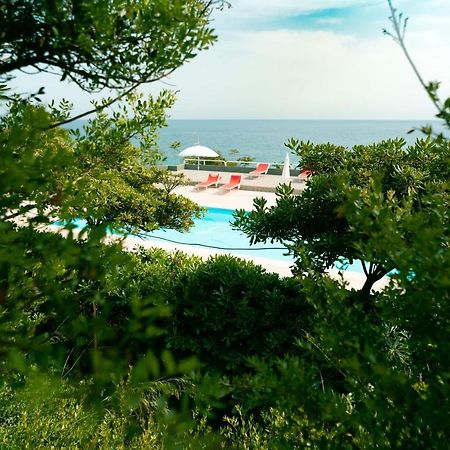 I Giardini Di Santomaj Lägenhet Leporano Exteriör bild